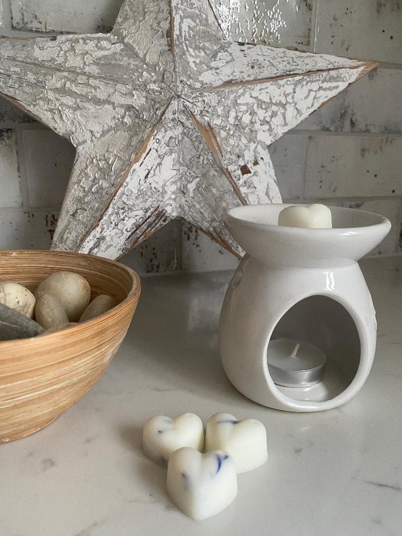 How to Make Your Home Smell Amazing - The Cosy Soul